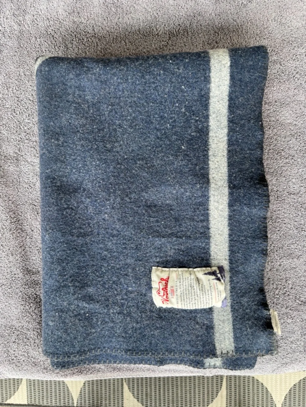 Woolrich Pacific Crest Trail Jacquard Blanket - Picture 4 of 10